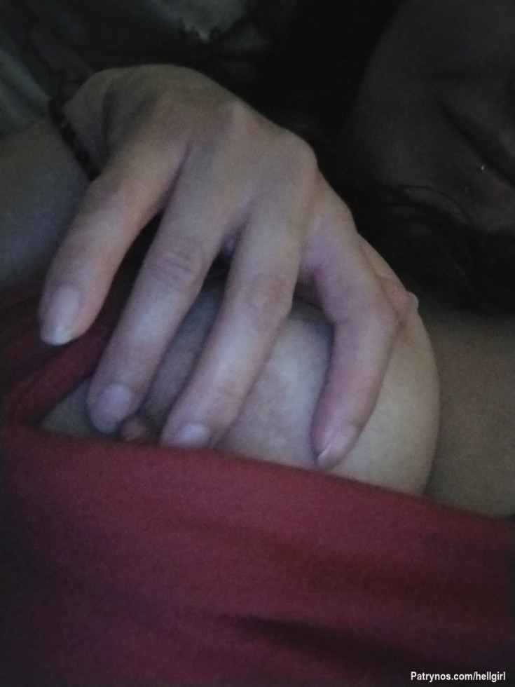 Desbloquea mi contenido corazón, no te arrepentirás 🤤