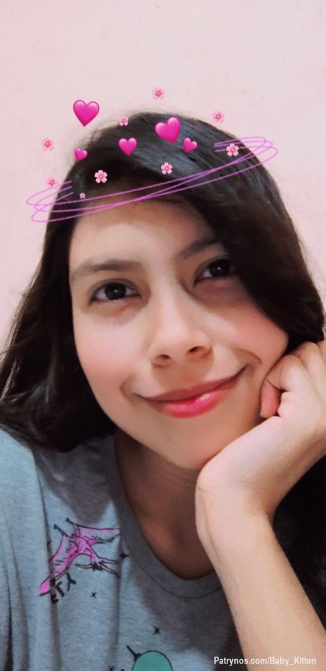 Holaaa soy nueva por aquí✨ 
Cuántos padrynitos me van a inspirar o apoyar para subir Fotitos, Videos, etc...😉😏🤤